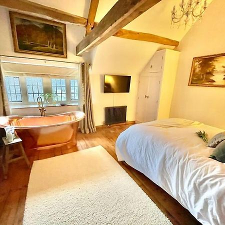 Fordview Cottage Is Full Of Cotwolds Charm 어퍼슬로터 외부 사진